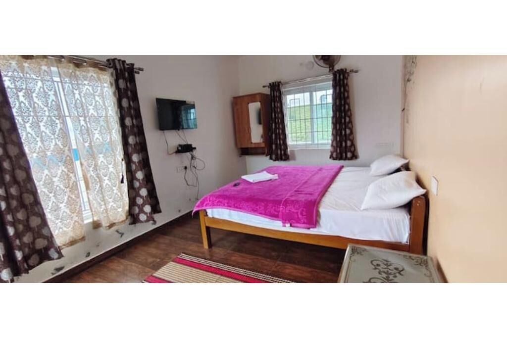Photo of Bedroom in Ooty