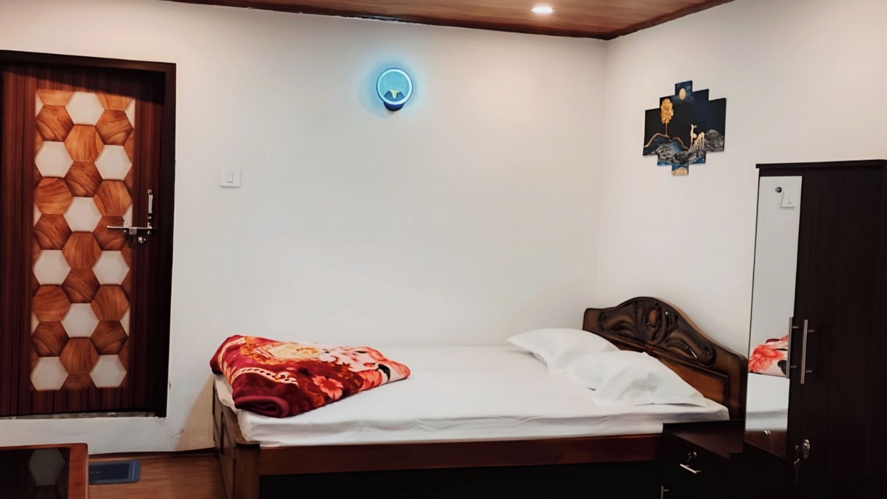 Photo of Bedroom in Darjeeling