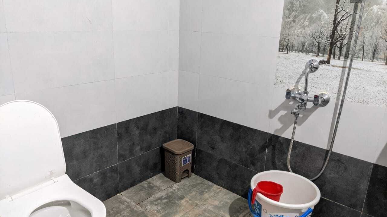 Photo of Bathroom in Ooty