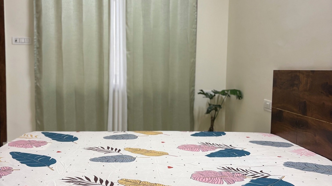 Photo of Bedroom in Tapovan