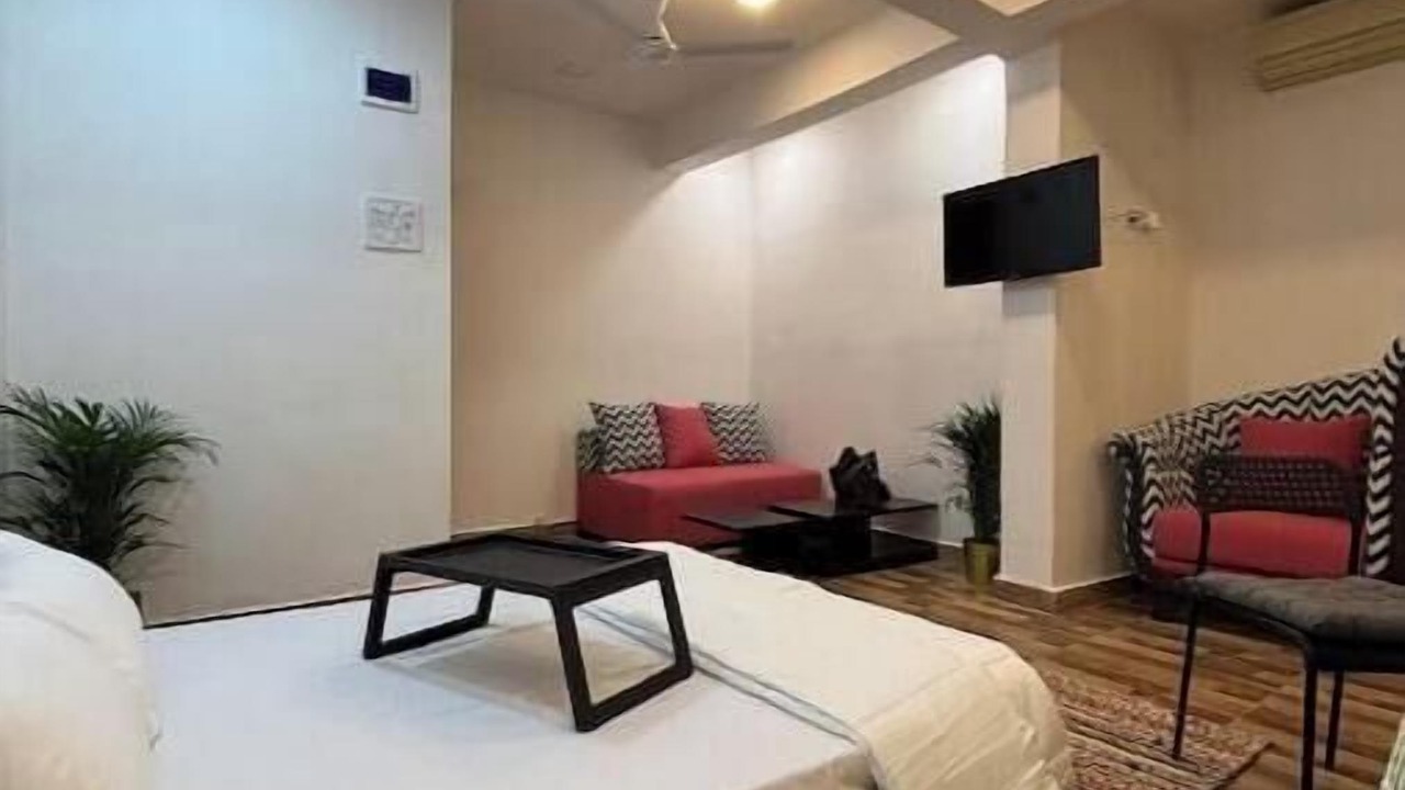 Photo of Bedroom in Khar