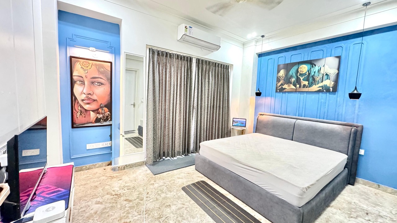 Photo of Bedroom in Tapovan