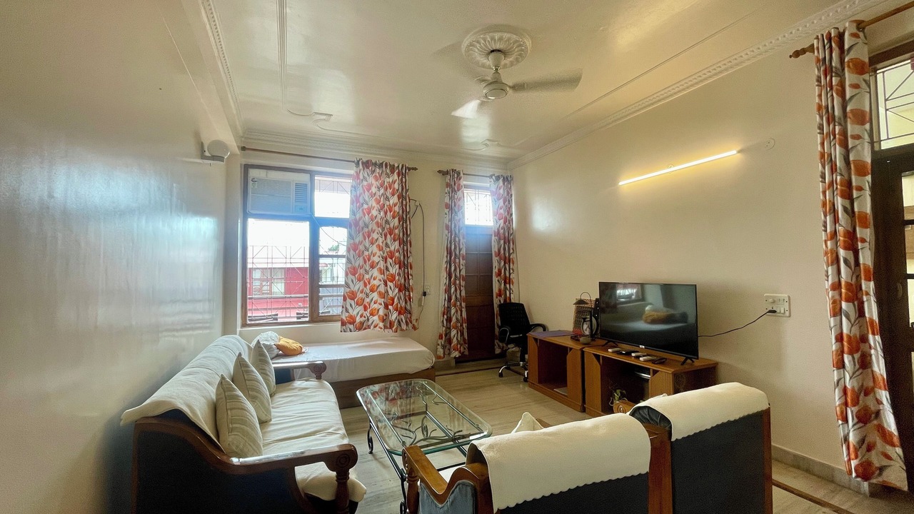 Photo of Livingroom in Rishikesh