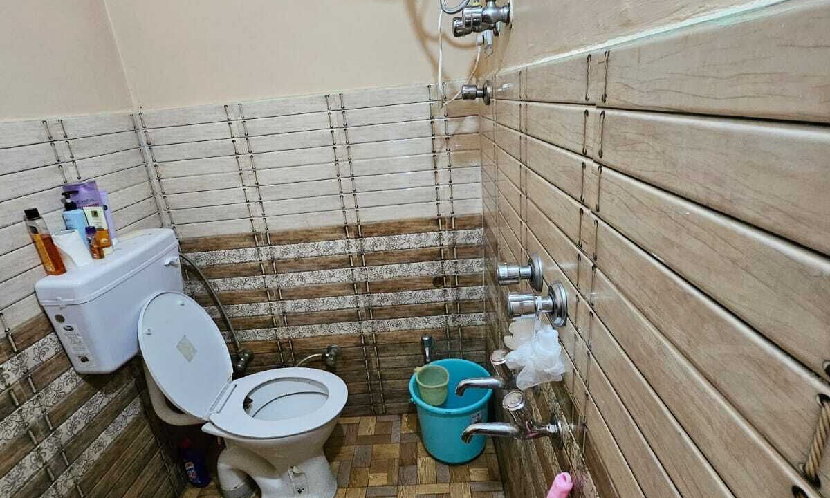 Photo of Bathroom in Naggar
