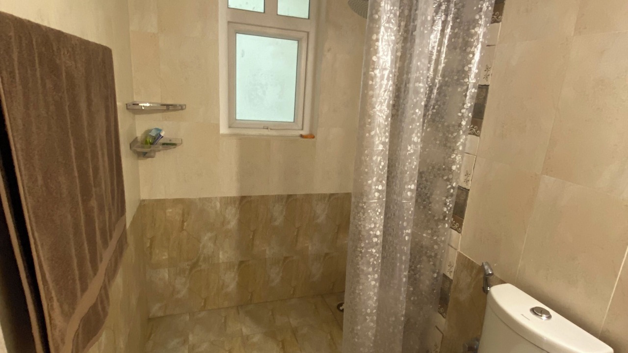 Photo of Bathroom in Kelambakkam