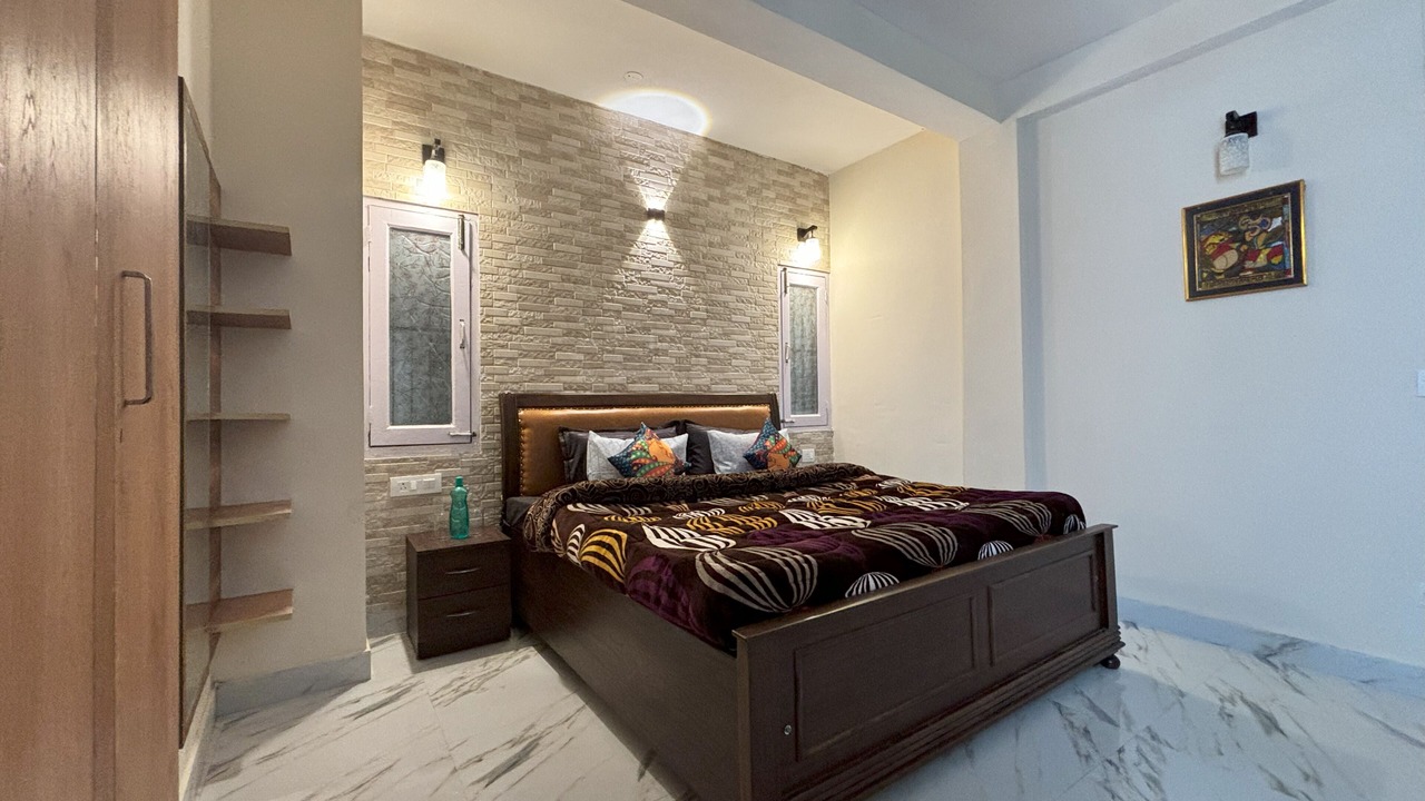 Photo of Bedroom in The Mall Road