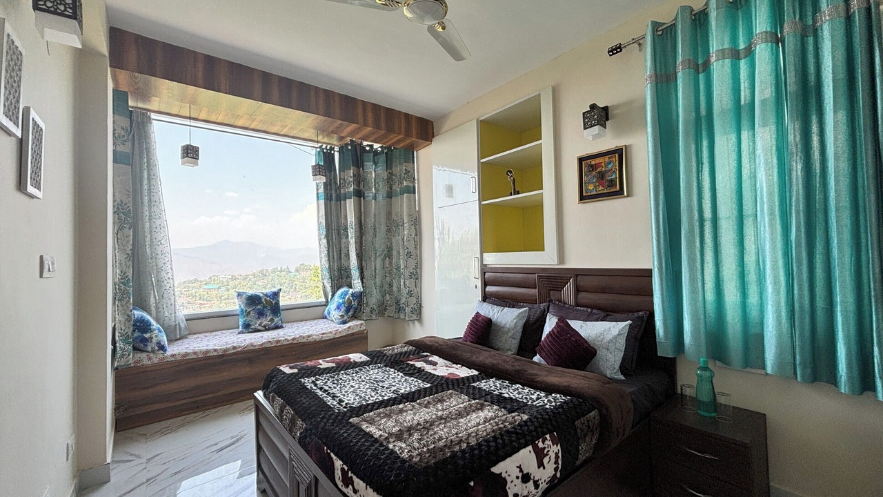 Photo of Bedroom in The Mall Road