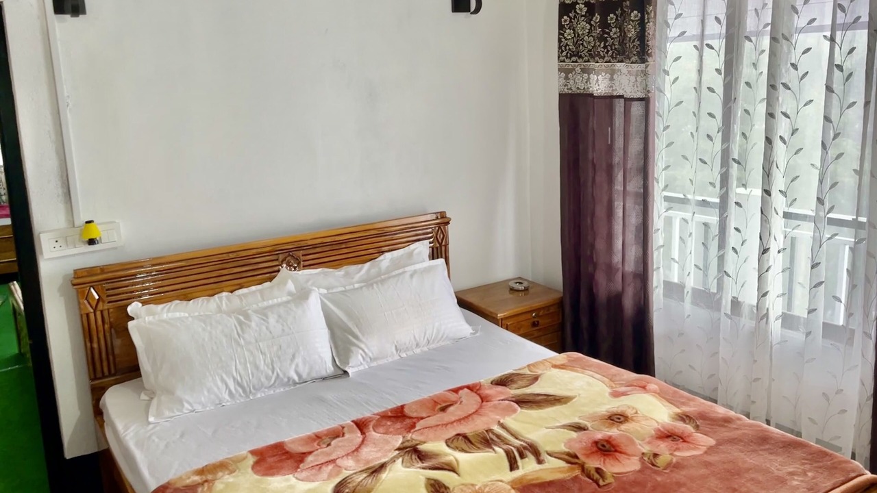 Photo of Bedroom in Karsiyang