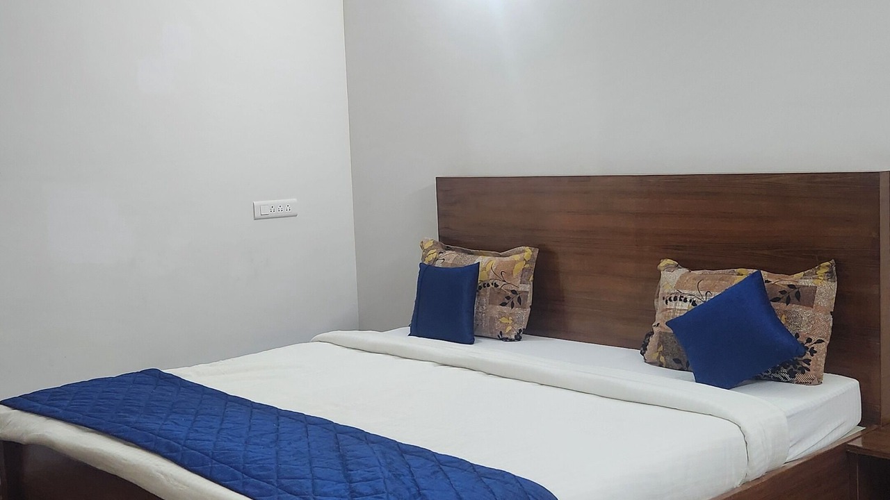 Photo of Bedroom in Kodaikanal