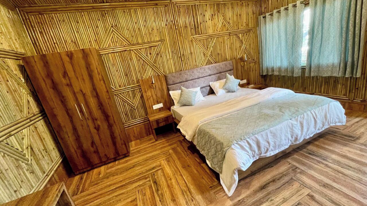 Photo of Bedroom in Tapovan