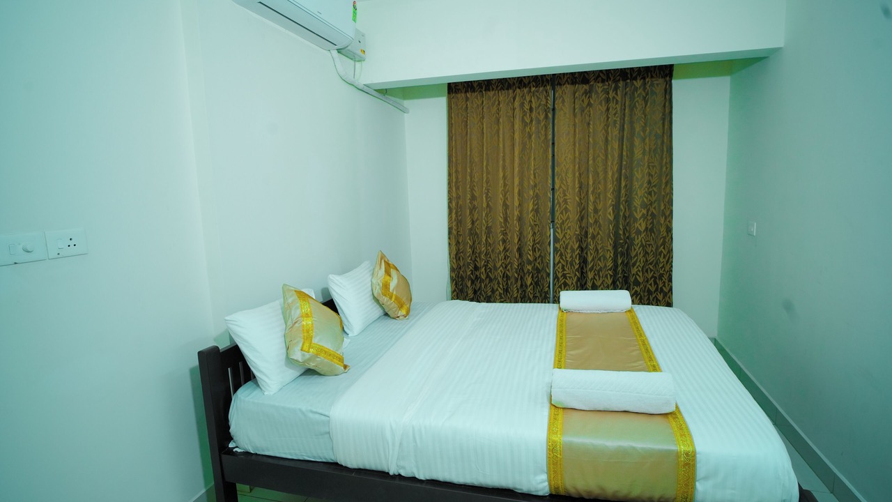 Photo of Bedroom in Adyar