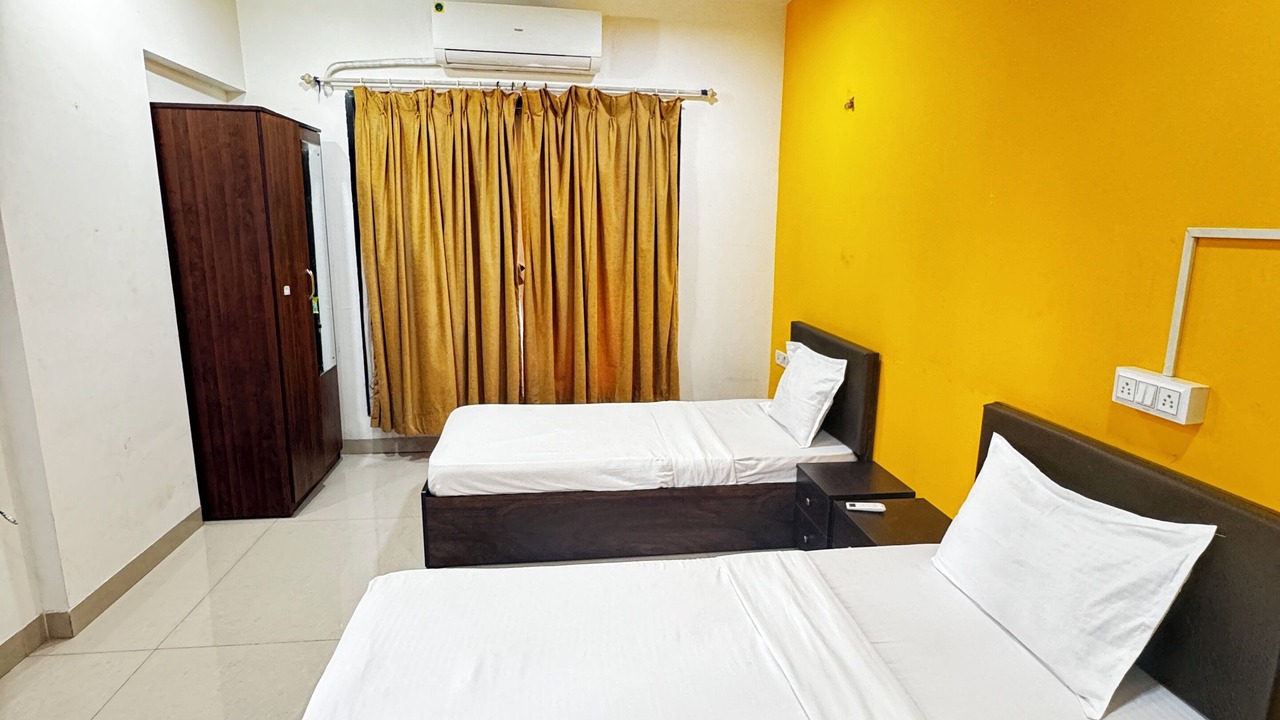 Photo of Bedroom in Malad West