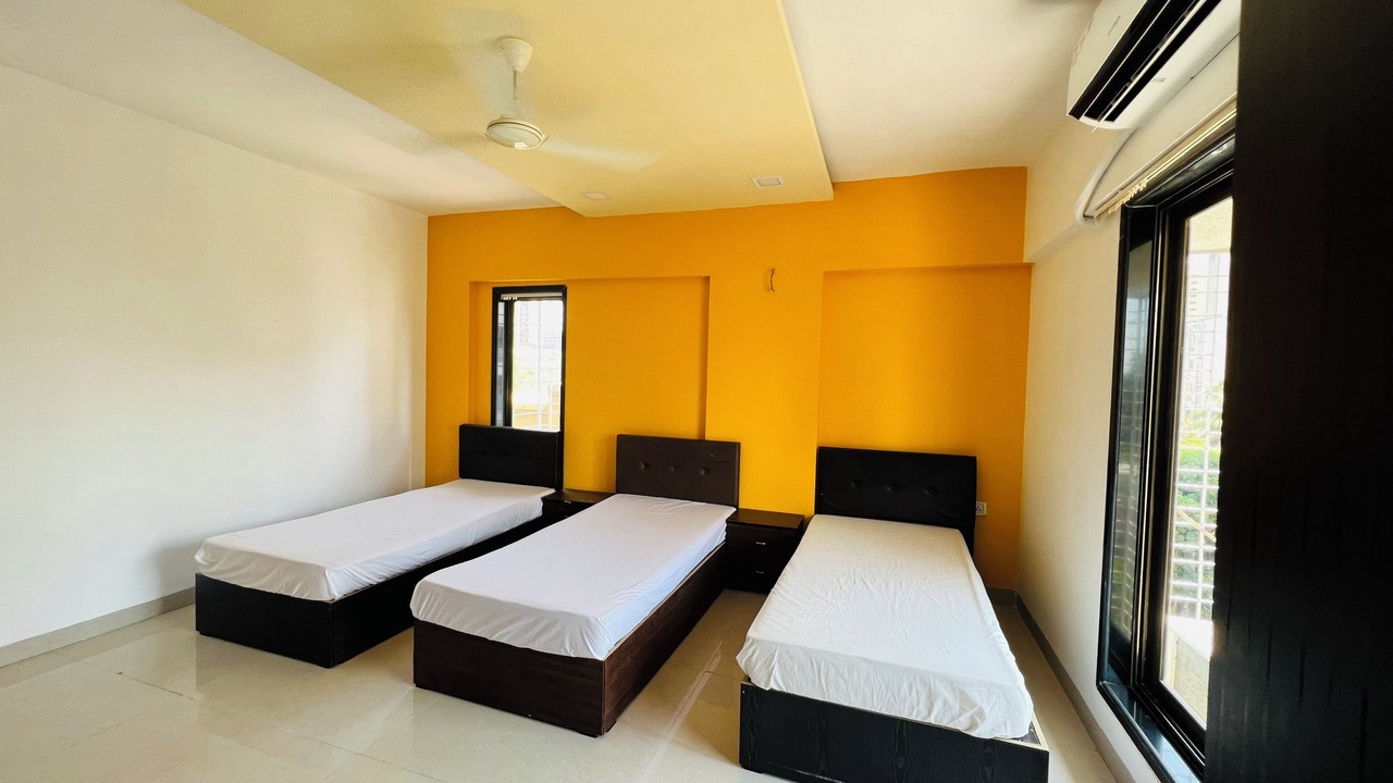 Photo of Bedroom in Malad West
