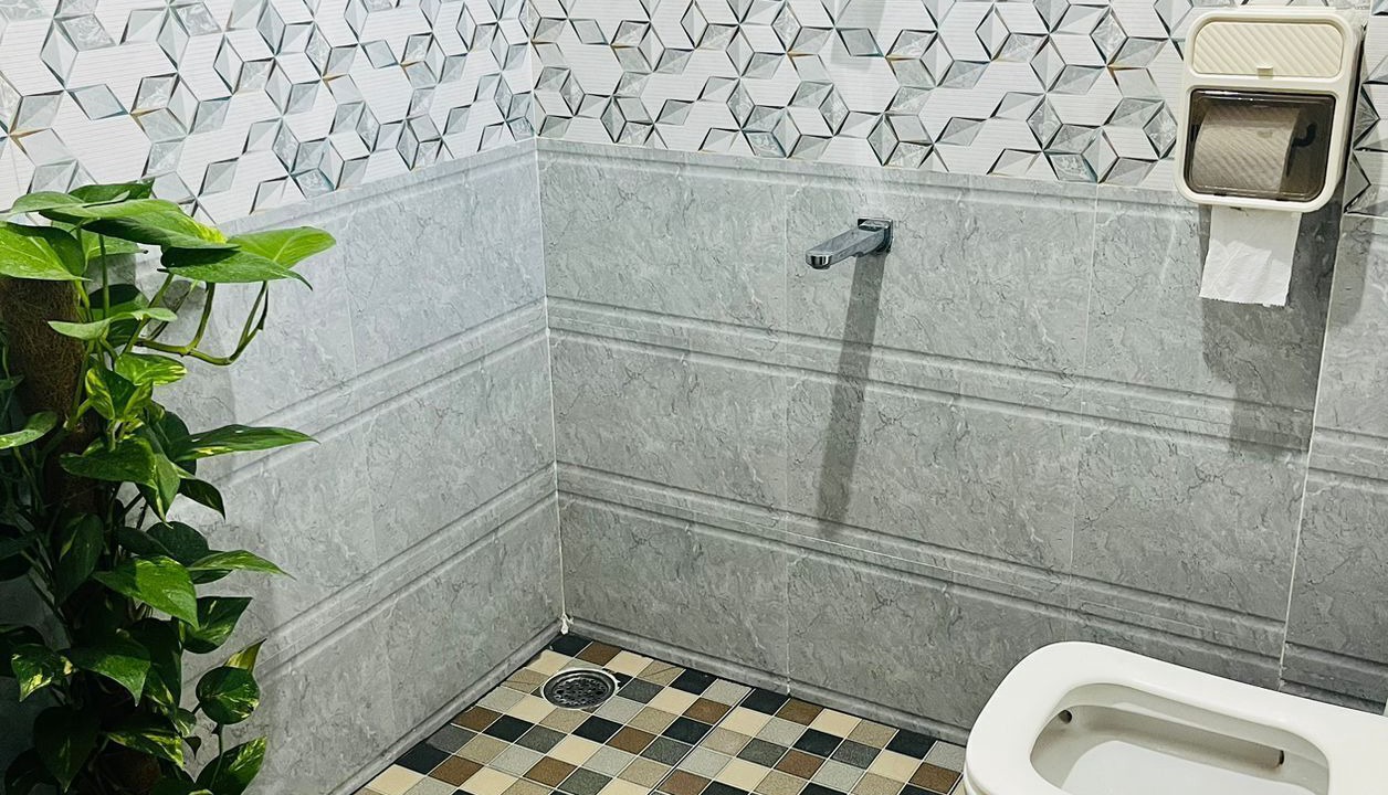 Photo of Bathroom in HSR Layout