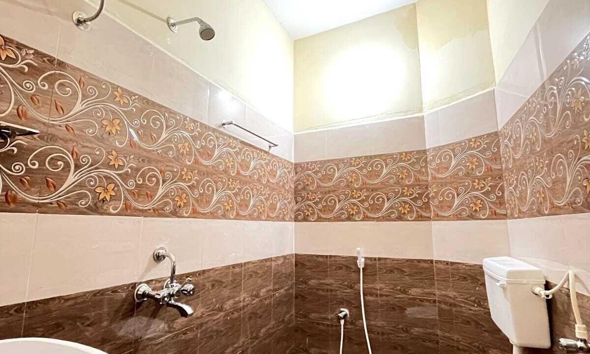 Photo of Bathroom in Bommayapalayam