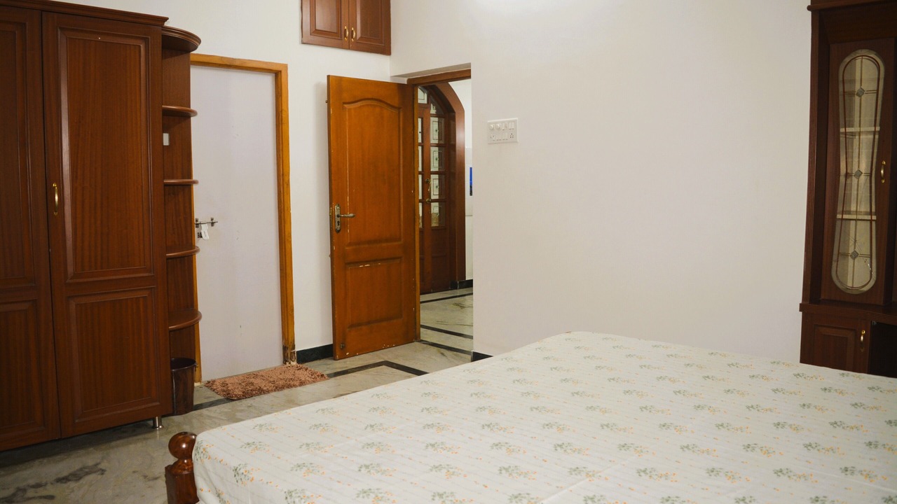 Photo of Bedroom in Allapakkam