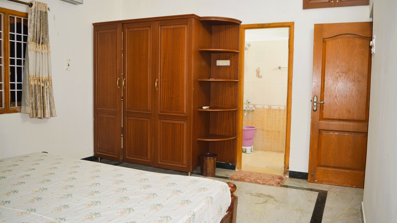 Photo of Bedroom in Allapakkam
