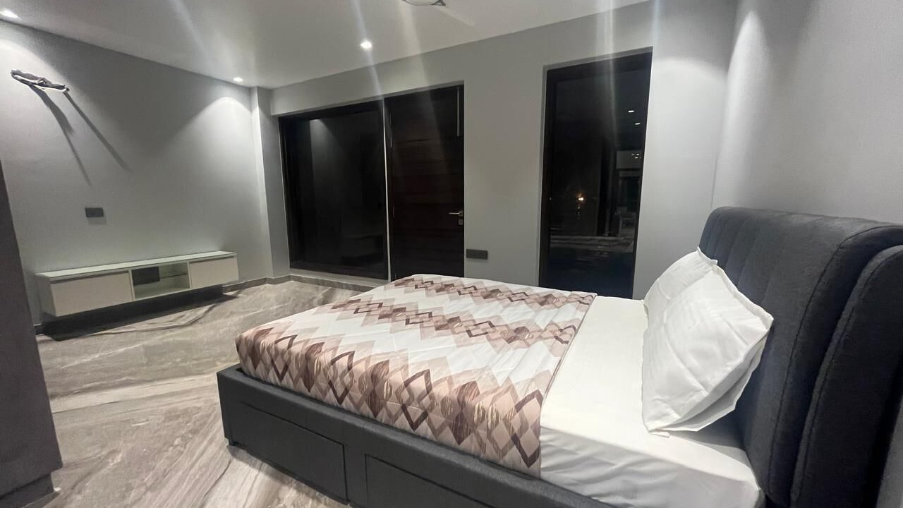 Photo of Bedroom in Pashim Vihar