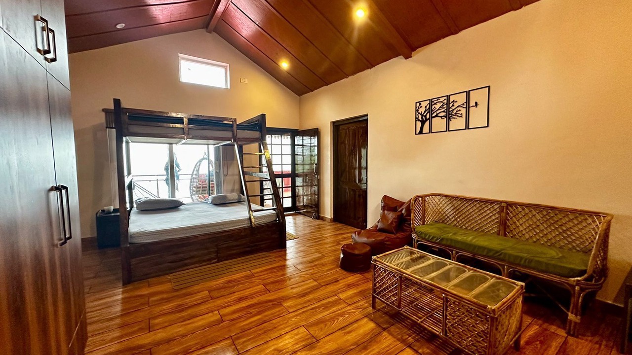 Photo of Bedroom in Kausani