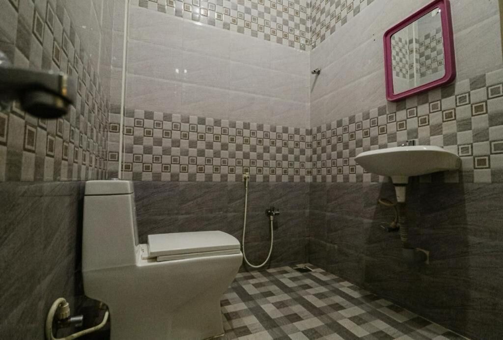 Photo of Bathroom in Bommayapalayam