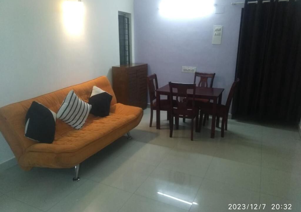 Photo of Livingroom in Mylapore Tiruvallikk