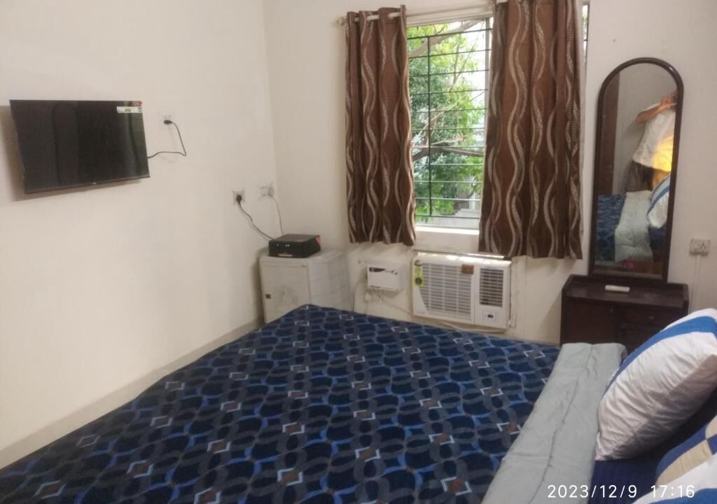 Photo of Bedroom in Mylapore Tiruvallikk
