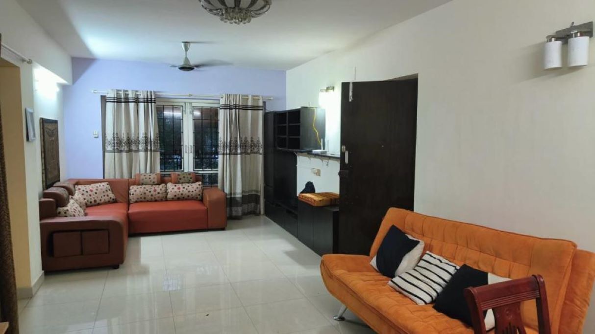 Photo of Livingroom in Mylapore Tiruvallikk