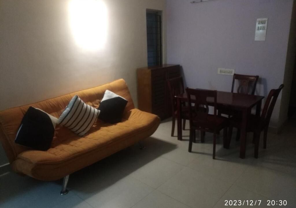 Photo of Livingroom in Mylapore Tiruvallikk