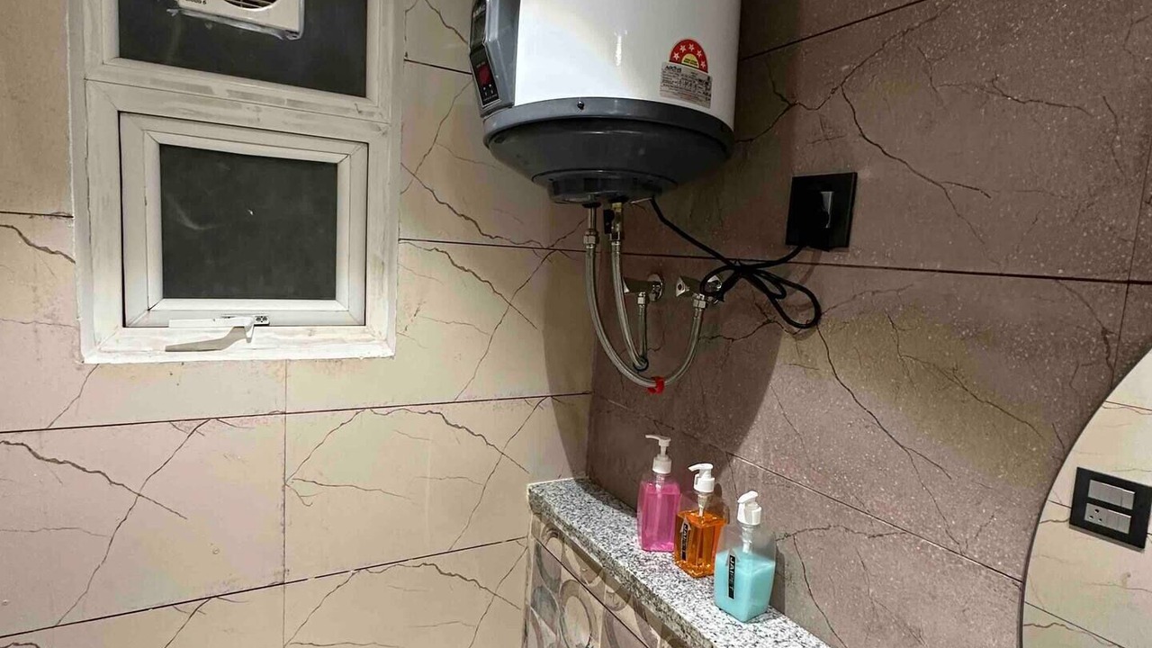 Photo of Bathroom in Tapovan