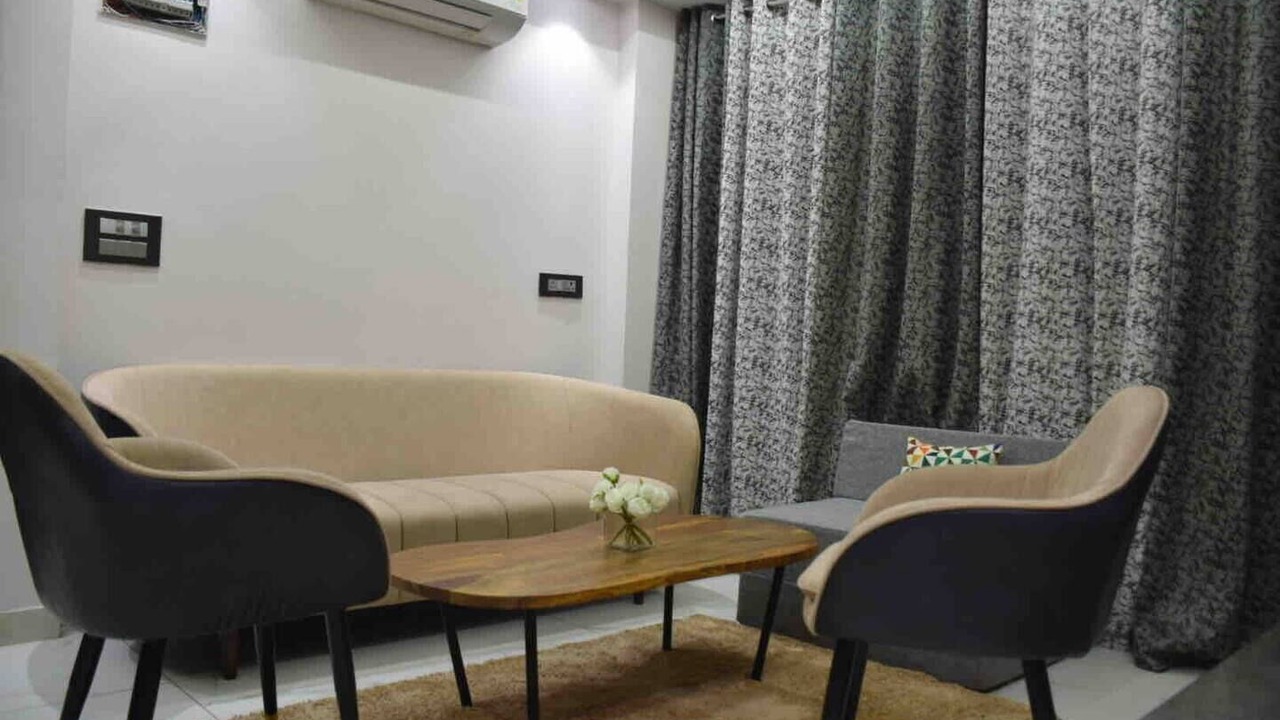 Photo of Livingroom in Tapovan