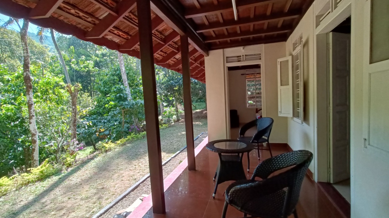 Photo of Patio Balcony in Udumbanchola