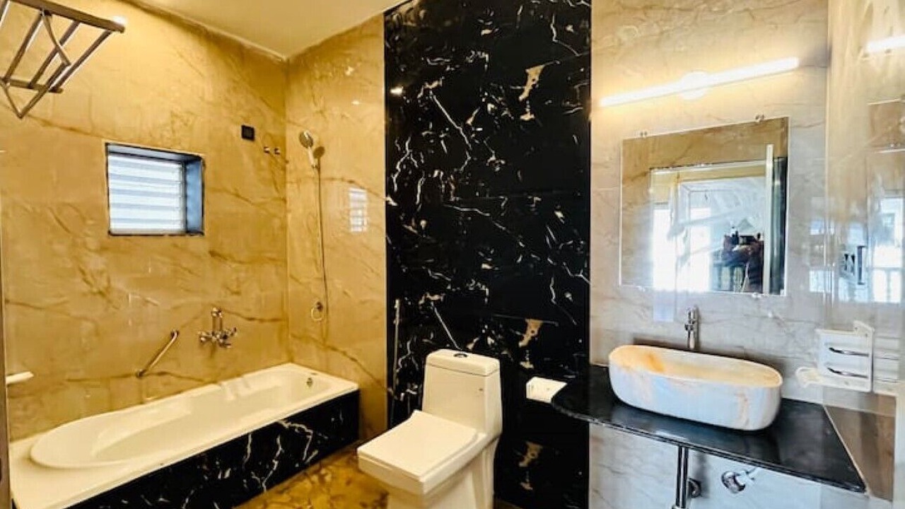Photo of Bathroom in Morjim