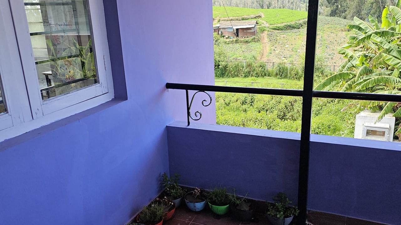 Photo of Patio Balcony in West Mere
