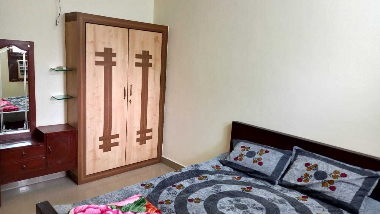 Photo of Bedroom in Valasaravakkam