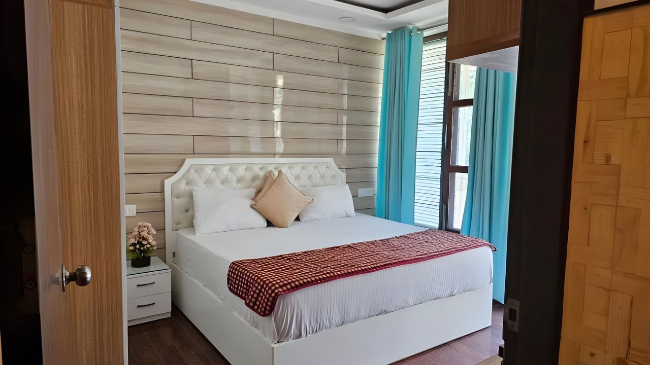 Photo of Bedroom in Shimla