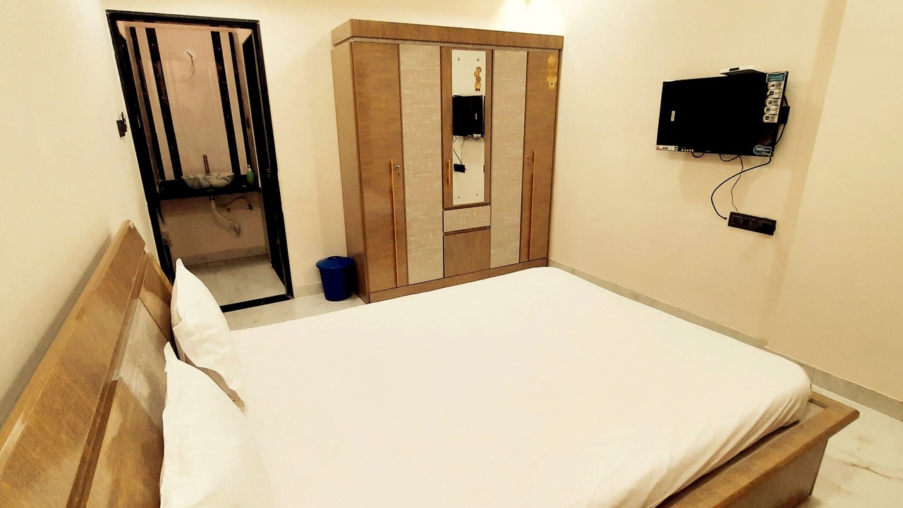 Photo of Bedroom in Shirdi