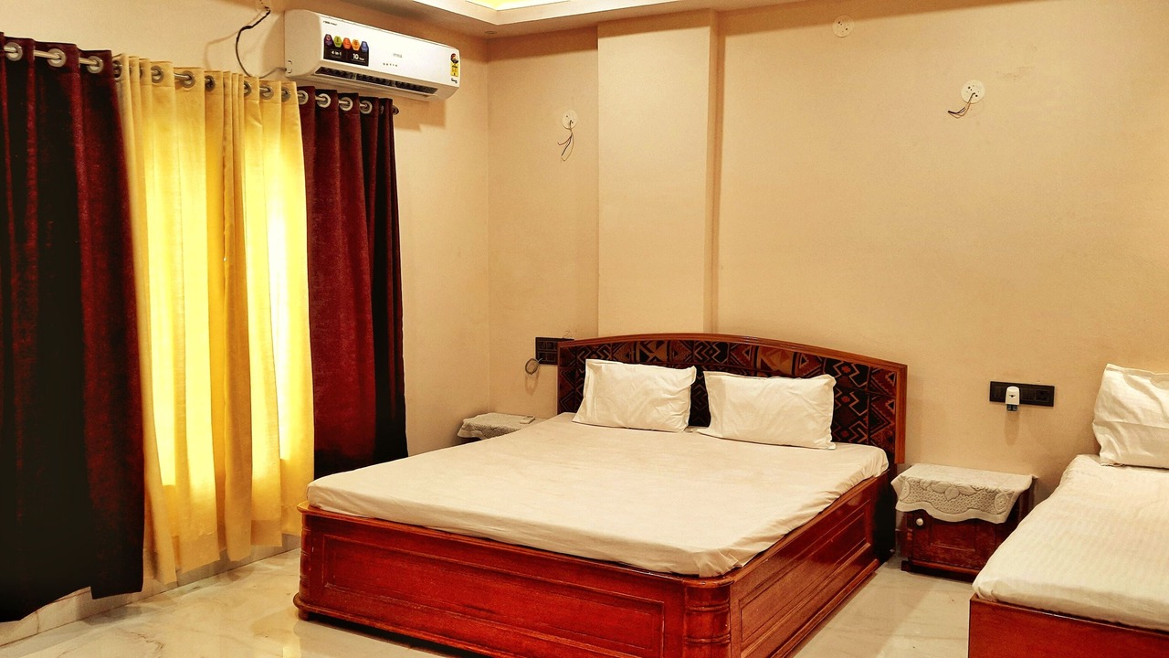Photo of Bedroom in Shirdi