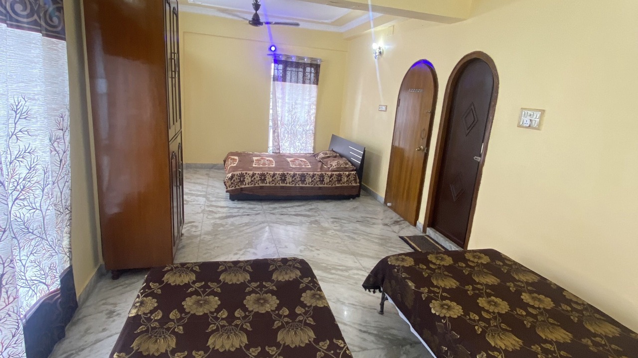 Photo of Bedroom in Sealdah