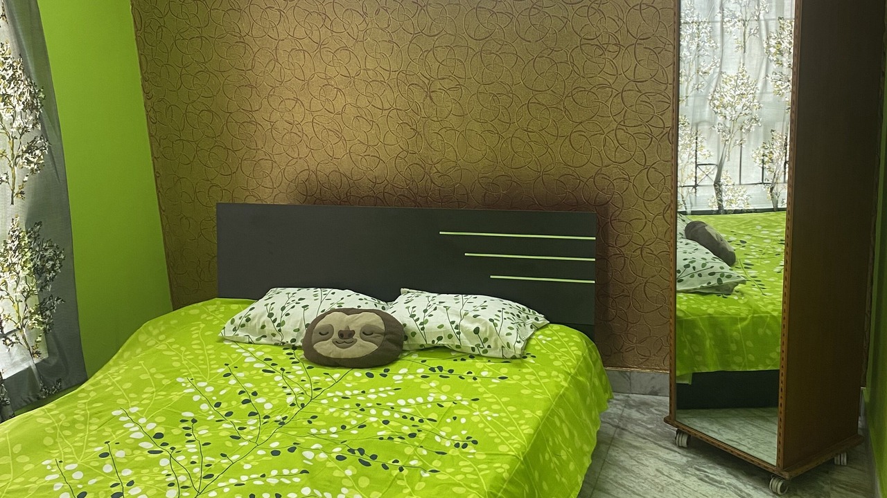 Photo of Bedroom in Sealdah