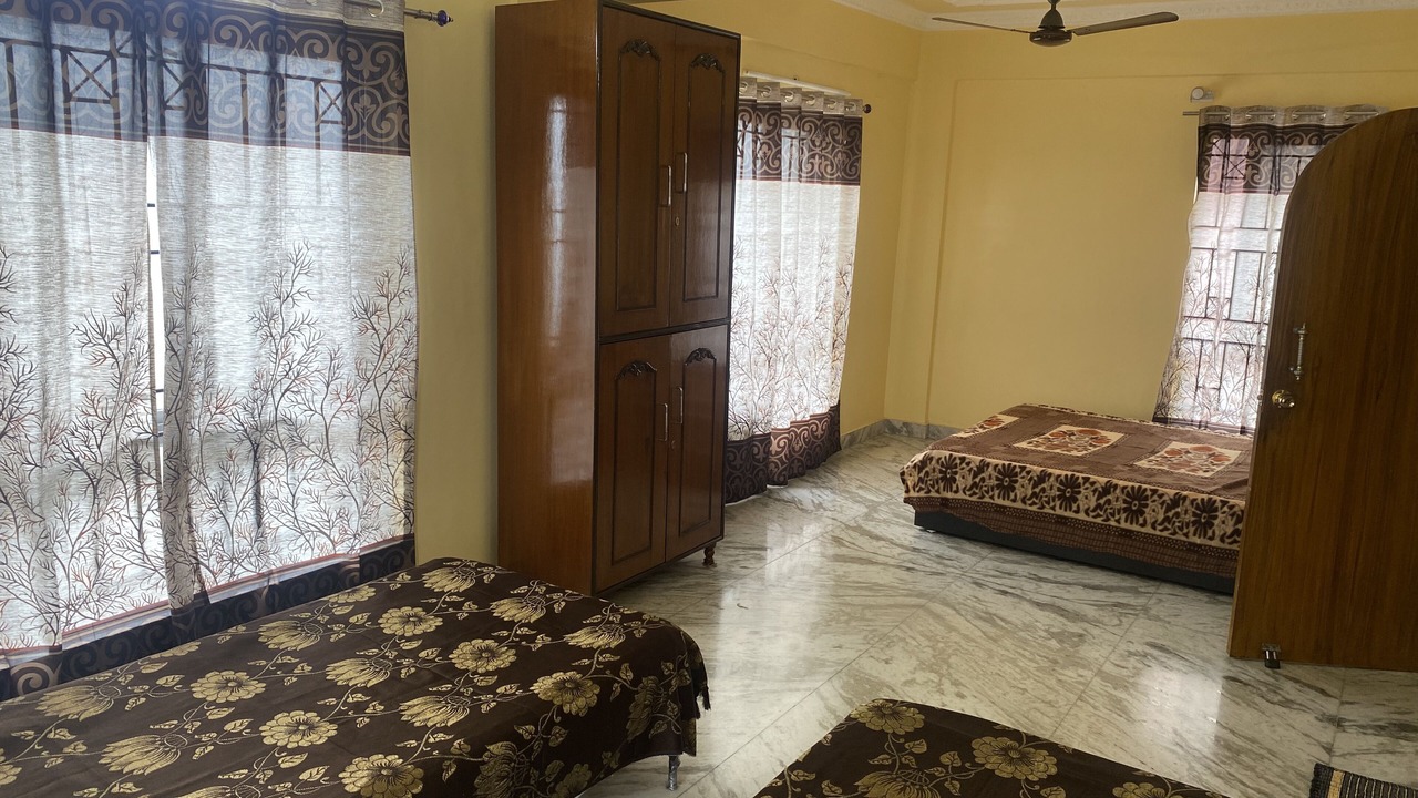 Photo of Bedroom in Sealdah