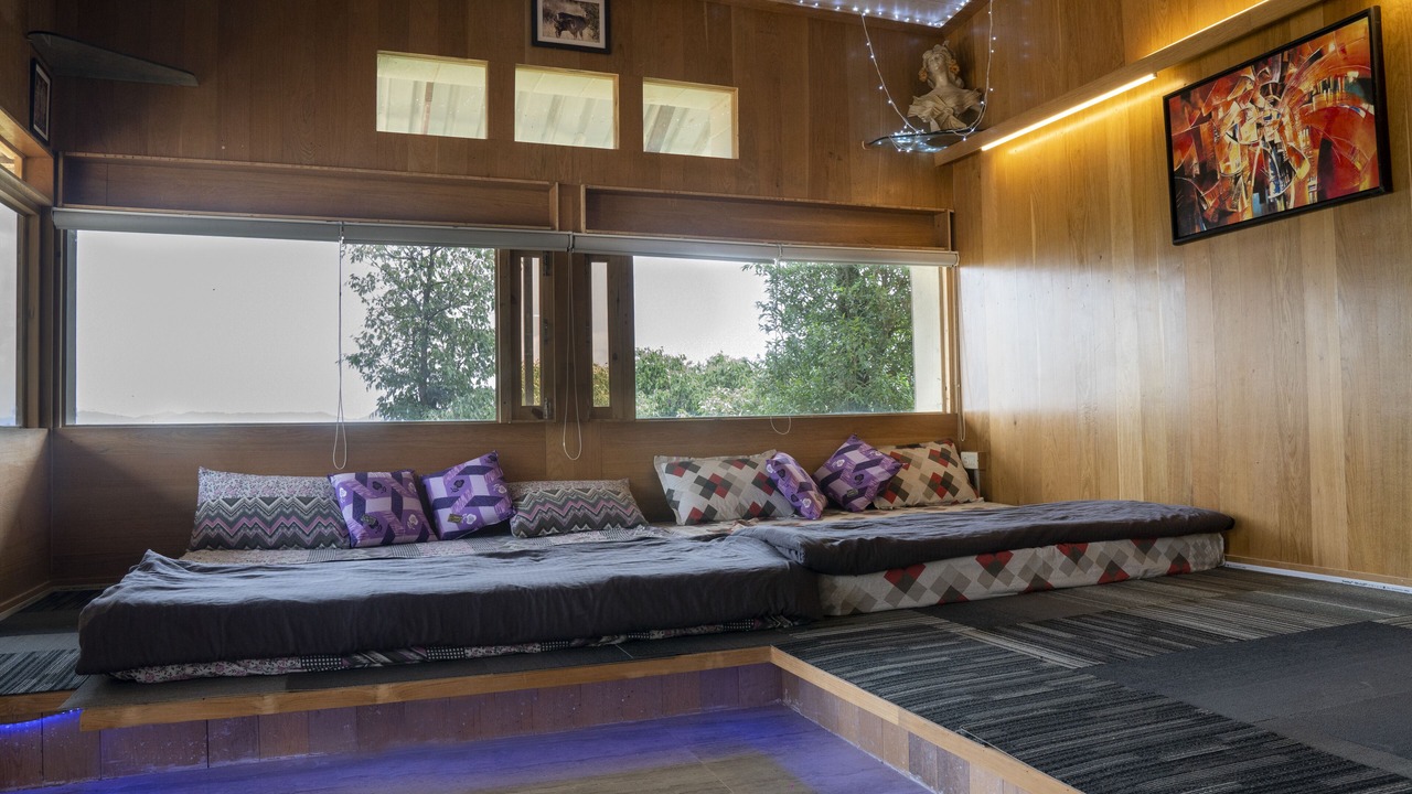 Photo of Bedroom in Mukteshwar