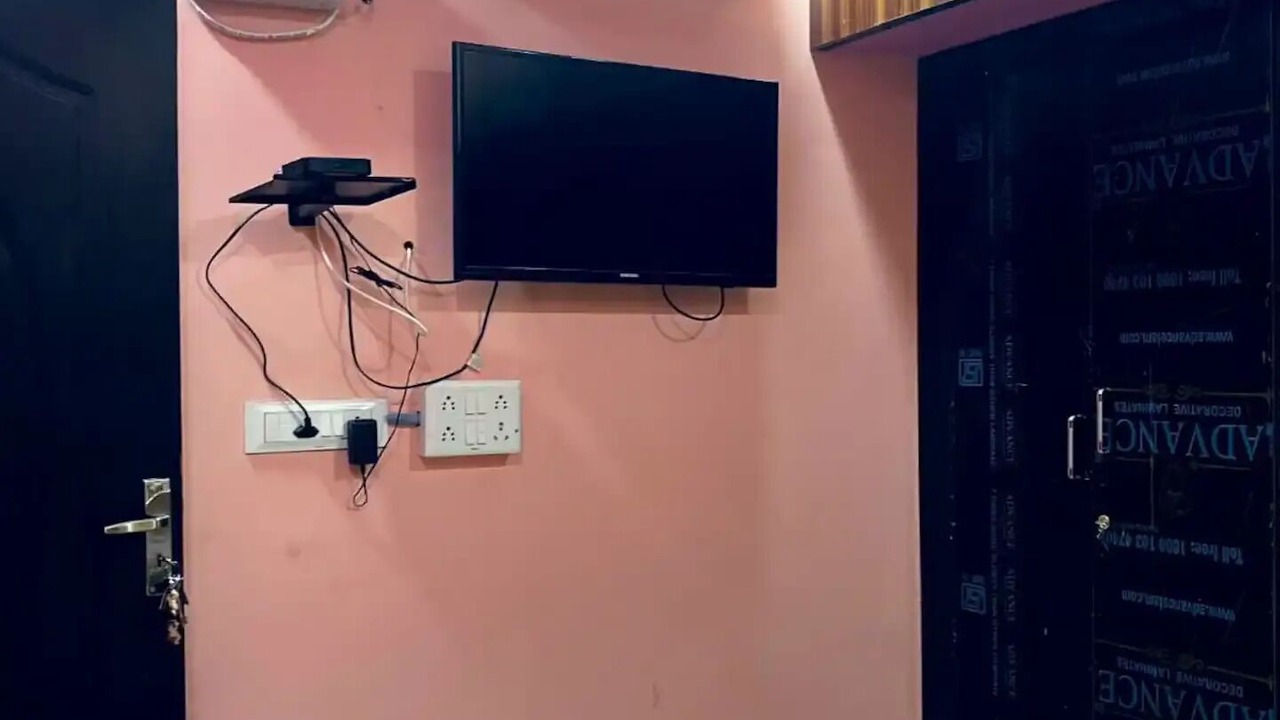 Photo of Bedroom in Tiruvallur