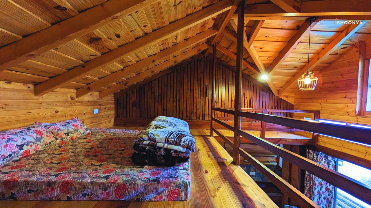 Photo of Bedroom in Mukteshwar