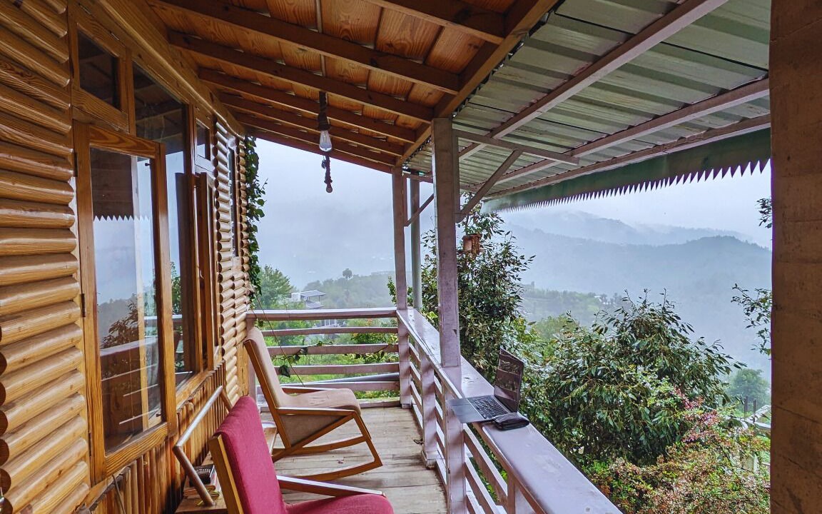 Photo of Patio Balcony in Mukteshwar