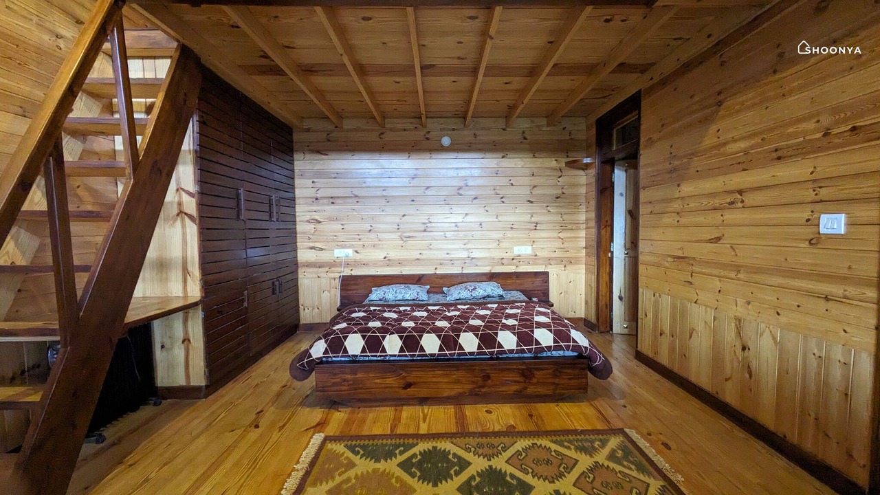 Photo of Bedroom in Mukteshwar