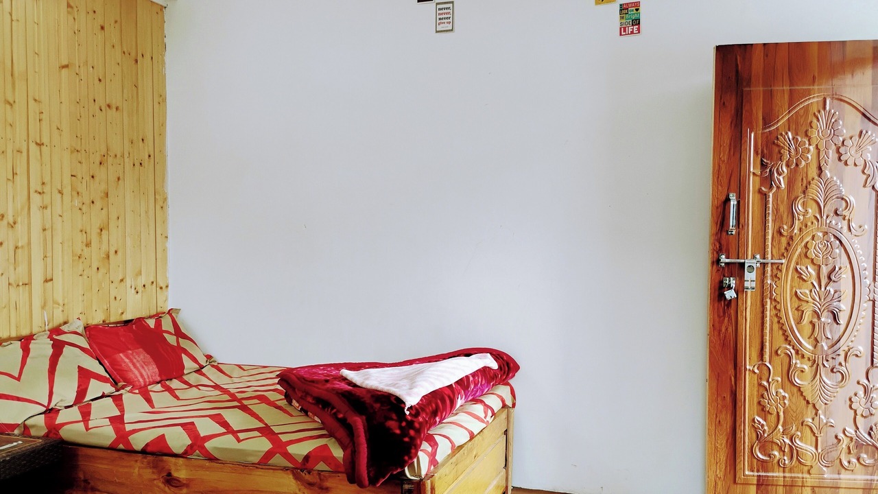 Photo of Bedroom in Rishop