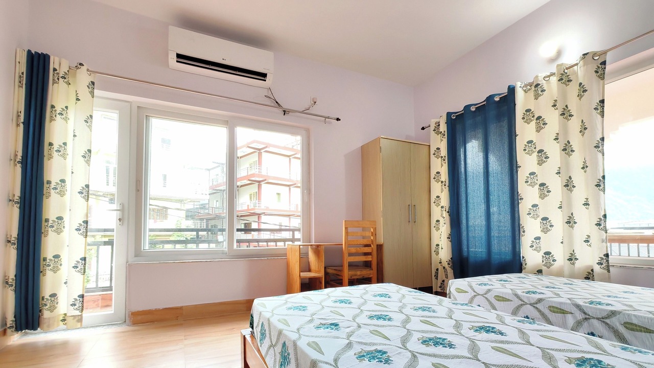 Photo of Bedroom in Tapovan