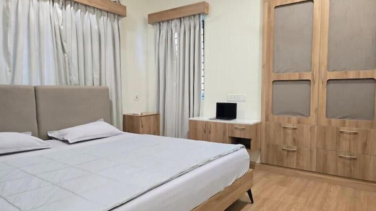Photo of Bedroom in Thousand Lights
