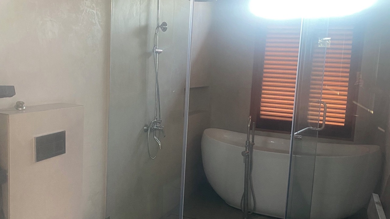 Photo of Bathroom in Benaulim