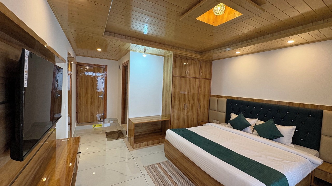 Photo of Bedroom in Mashobra